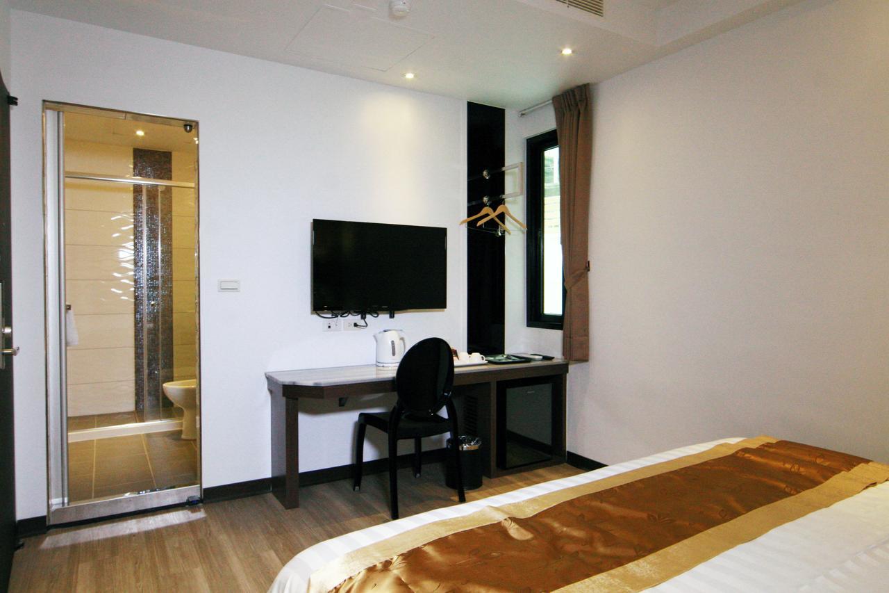 Lihan Hotel Taipei Exterior photo